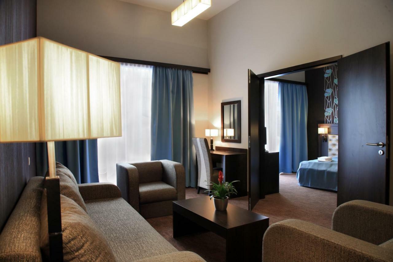 Session Hotel Rackeve Ngoại thất bức ảnh